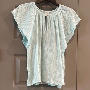 LAST CALL! Evereve Roan + Ryan Aqua Gauze Flutter Sleeve Blouse